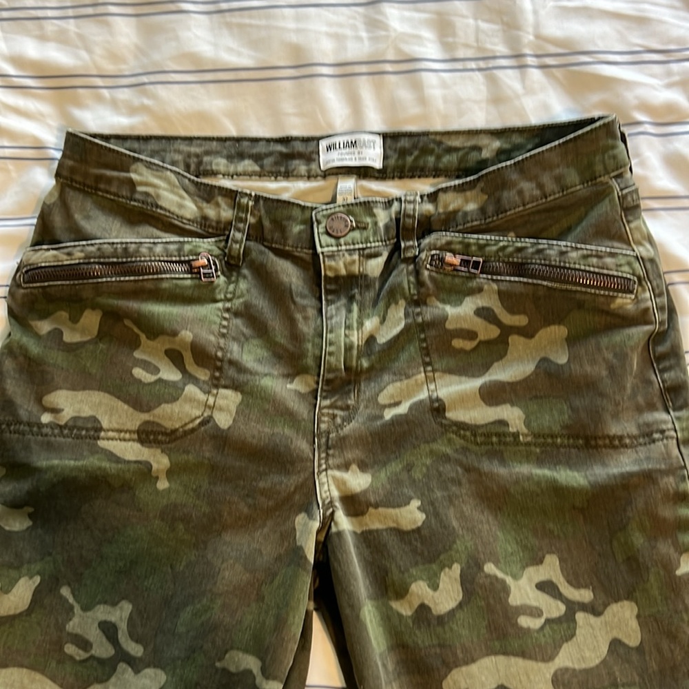 William Rast Straight Leg camo jeans - Picture 5 of 8